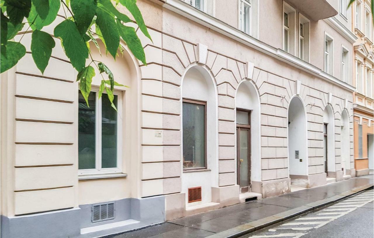 One-Bedroom Apartment In Wien Vienna Exterior photo